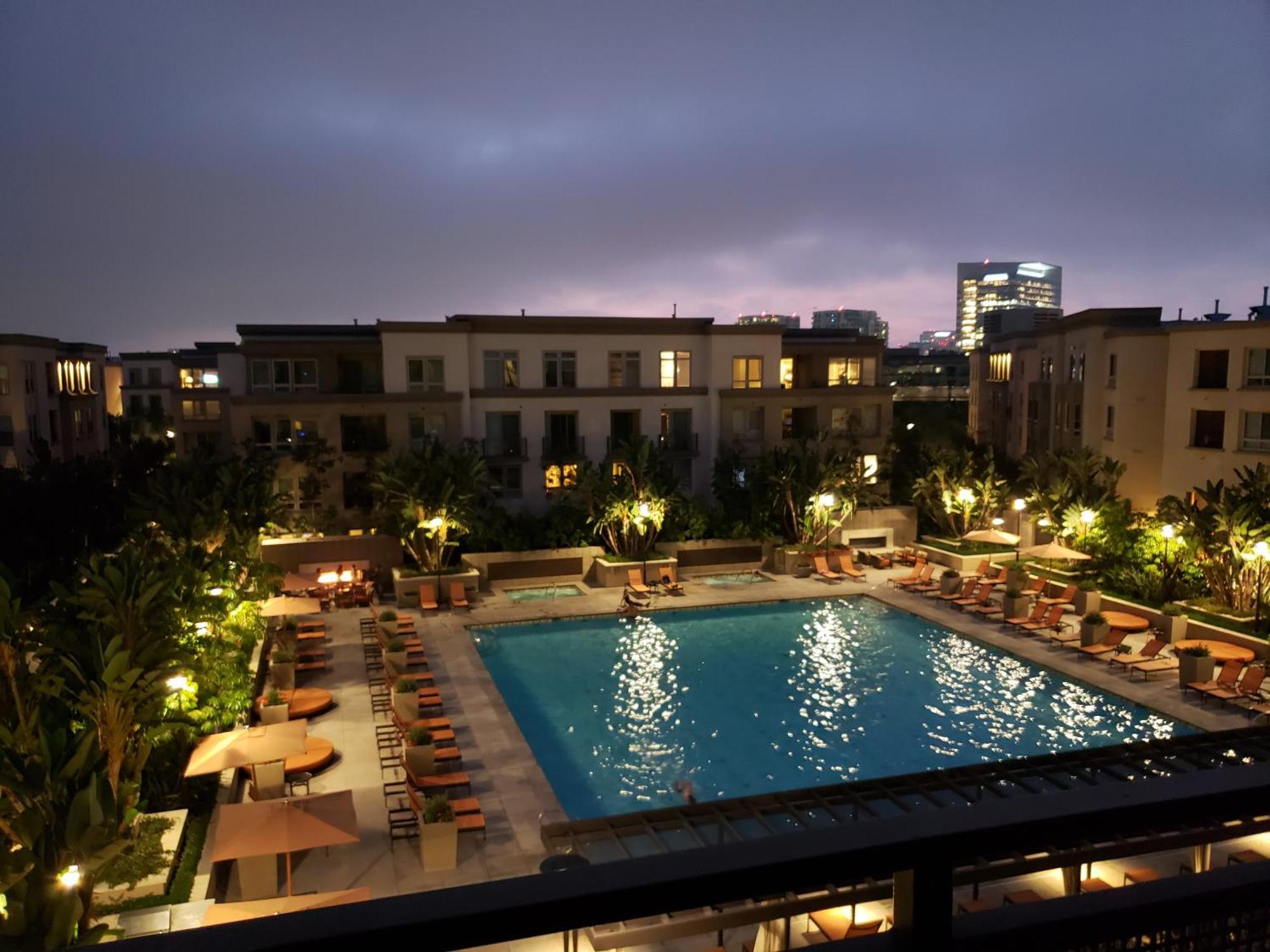 Penthouse Dreams Apartment เออร์ไวน์ ภายนอก รูปภาพ