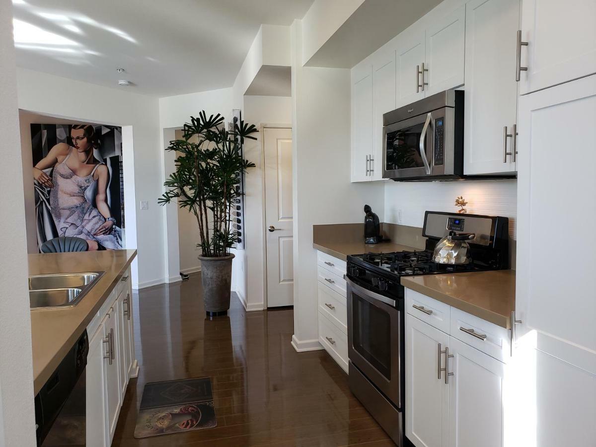 Penthouse Dreams Apartment เออร์ไวน์ ภายนอก รูปภาพ