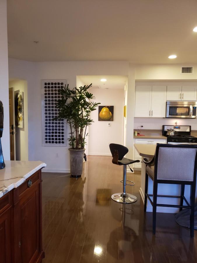 Penthouse Dreams Apartment เออร์ไวน์ ภายนอก รูปภาพ